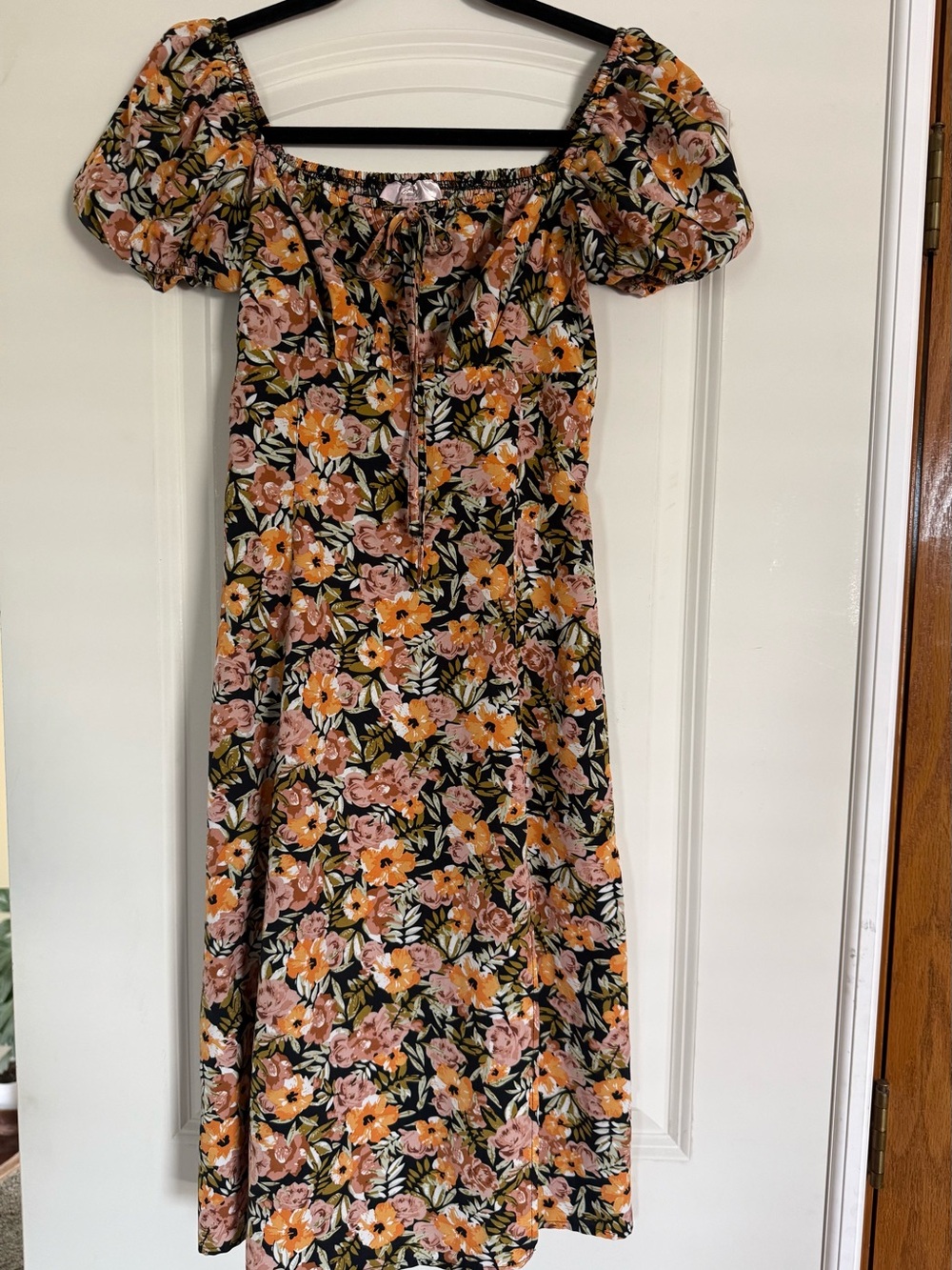 LIZZY Boutique Floral Puff-Sleeve Midi Dress in Black & Mustard - Women's
